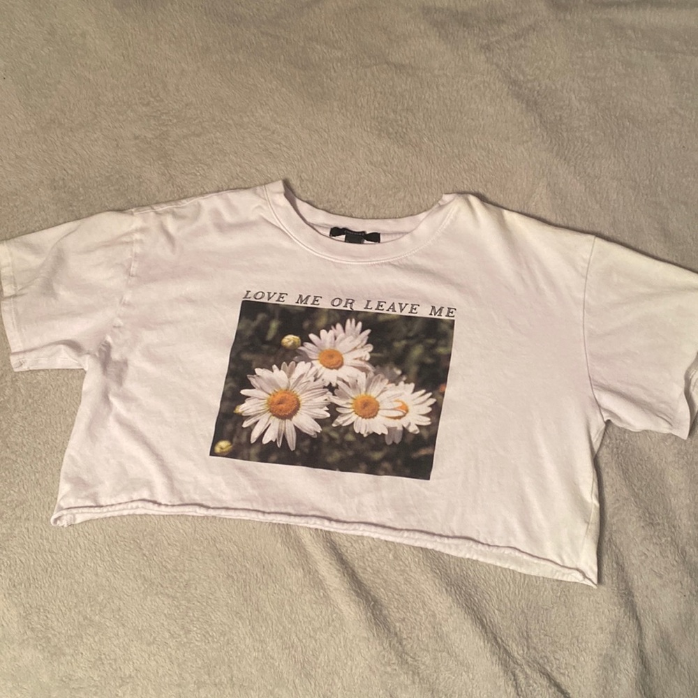 Forever 21 White Cropped Graphic Tee